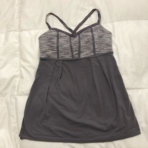 GUC lululemon tank size 6